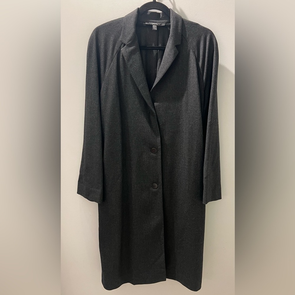 Emanuel Ungaro Petite Lightweight Wool Blend Blazer | Size 10/44 - Picture 2 of 8